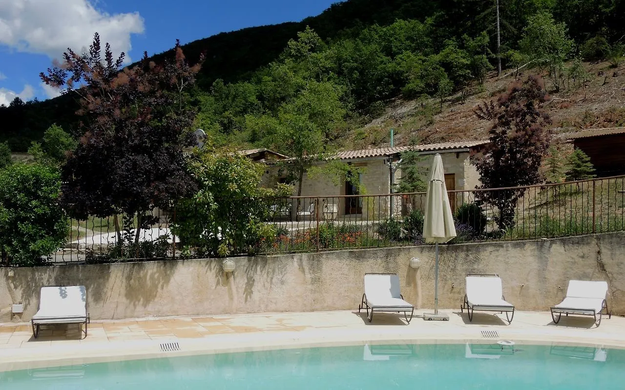 Bed & Breakfast B&B Le Deffends De Redon Montbrun-les-Bains